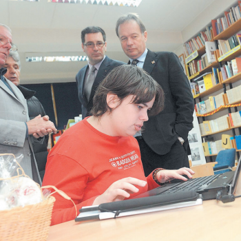 Barbara dobila laptop s govornom jedinicom